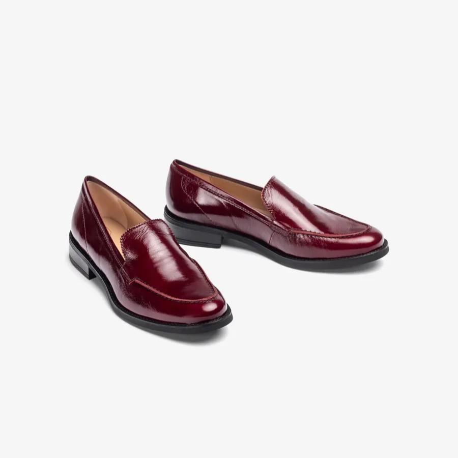 Mocassins en cuir verni froncé Burdeos